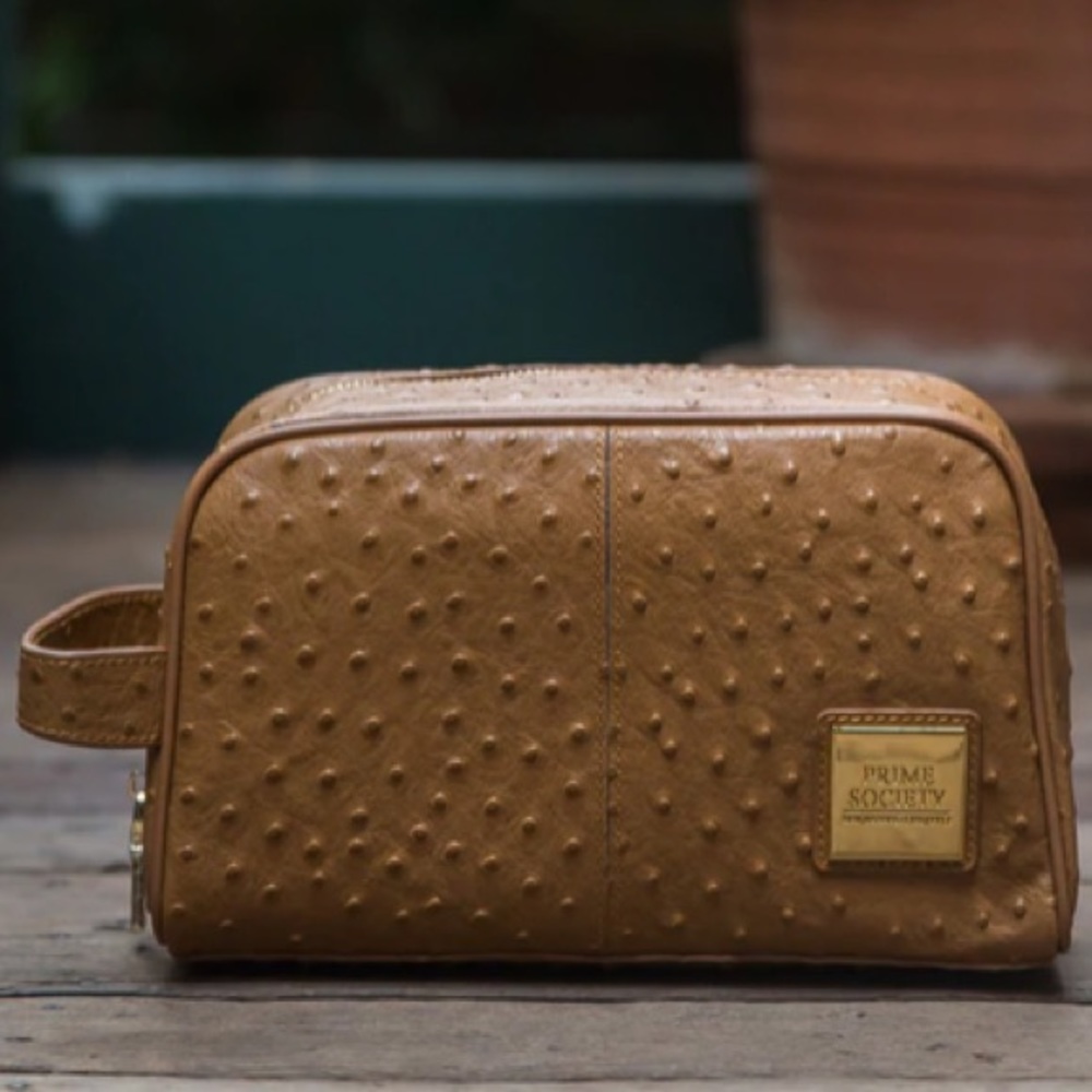 Prime Society Men’s toiletries bag.